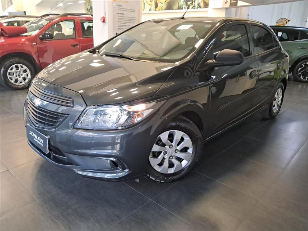 Chevrolet Onix Hatch