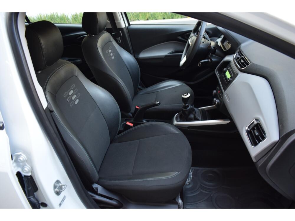 Chevrolet Onix Hatch