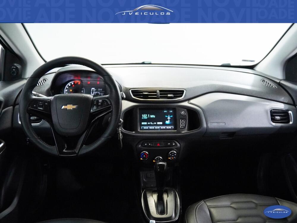 Chevrolet Onix Hatch