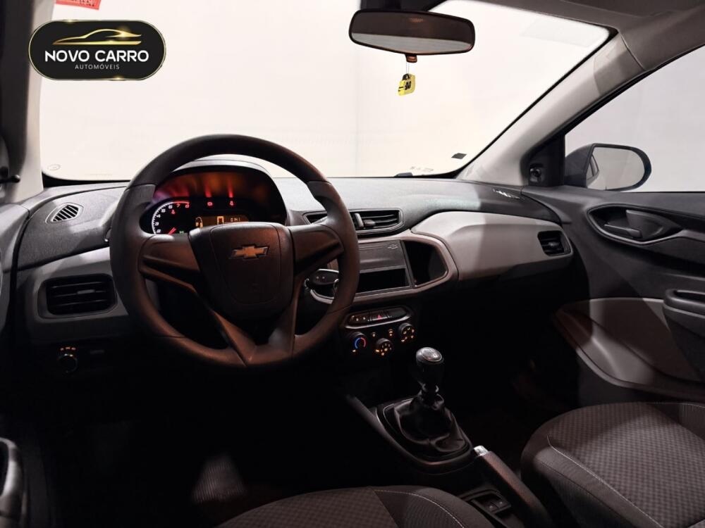 Chevrolet Onix Hatch
