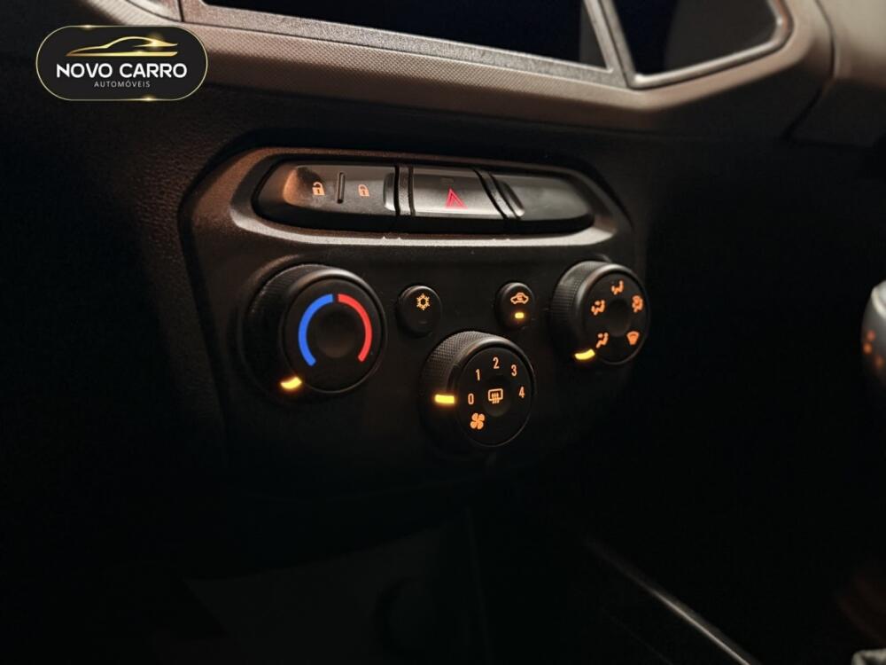 Chevrolet Onix Hatch