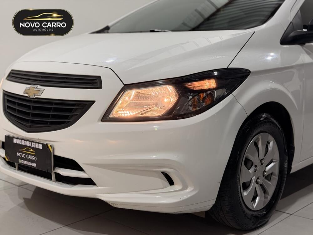 Chevrolet Onix Hatch