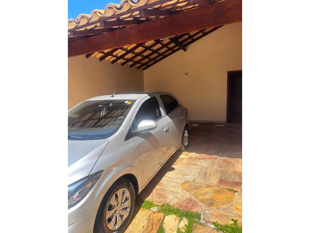 Chevrolet Onix Hatch