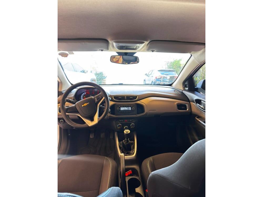 Chevrolet Onix Hatch