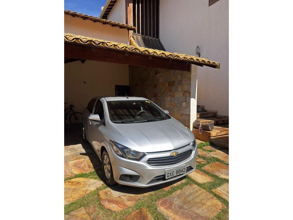 Chevrolet Onix Hatch
