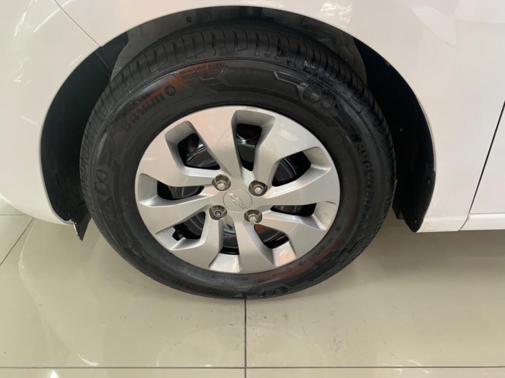 Chevrolet Onix Hatch