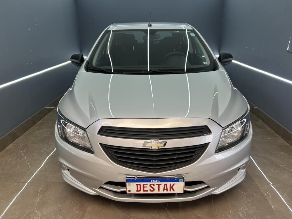 Chevrolet Onix Hatch