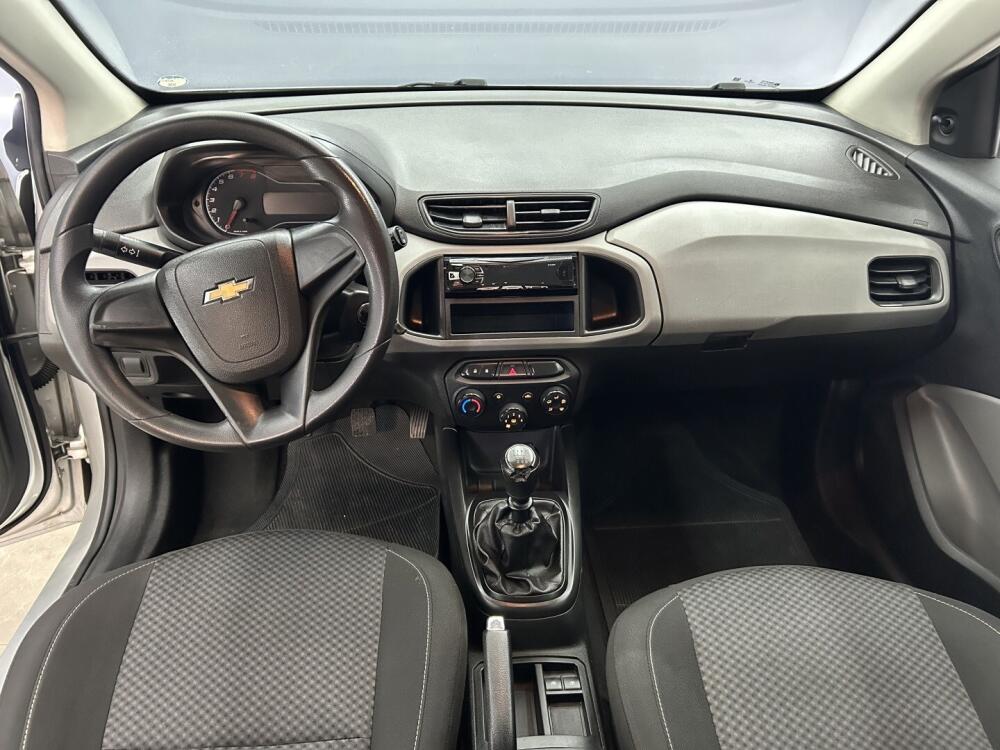 Chevrolet Onix Hatch