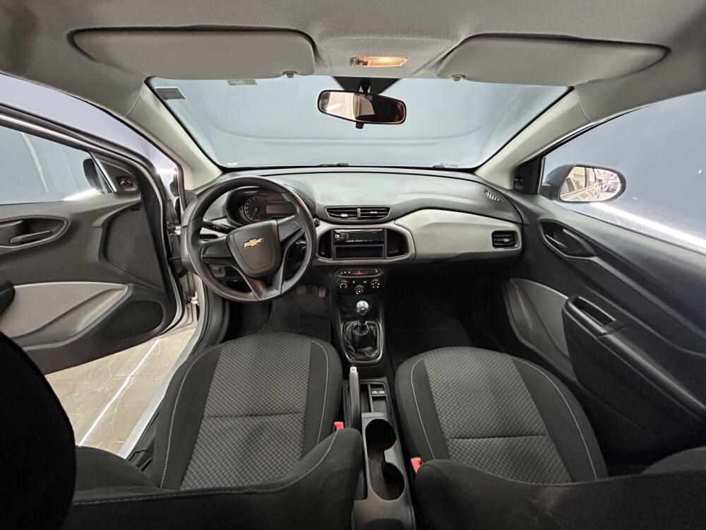 Chevrolet Onix Hatch