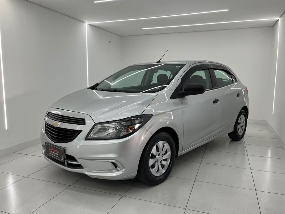 Chevrolet Onix Hatch