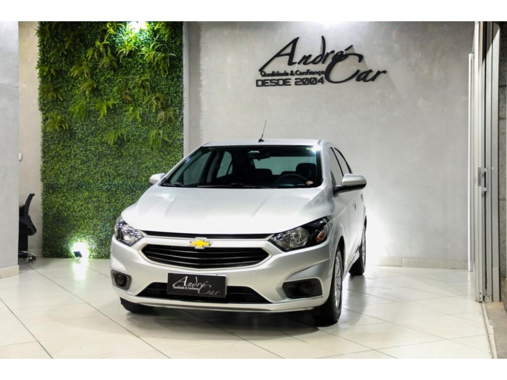 Chevrolet Onix Hatch