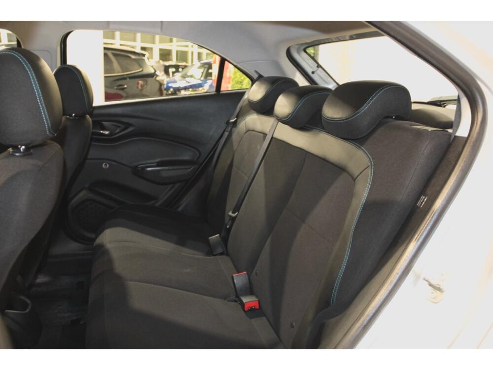 Chevrolet Onix Hatch