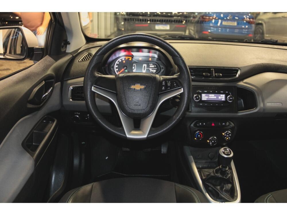 Chevrolet Onix Hatch
