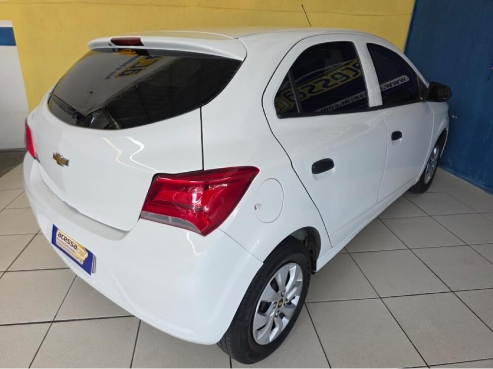 Chevrolet Onix Hatch