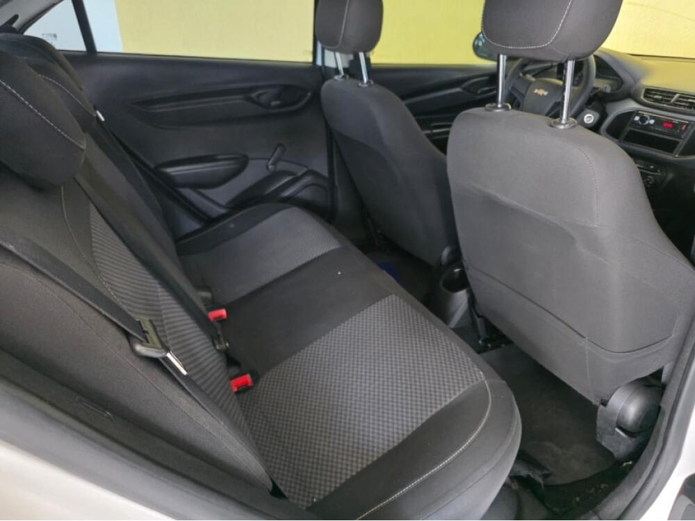 Chevrolet Onix Hatch