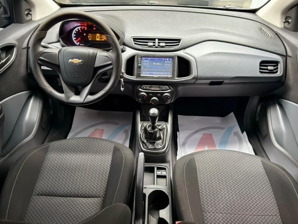 Chevrolet Onix Hatch