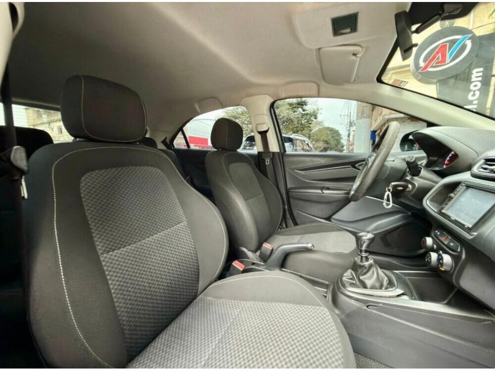 Chevrolet Onix Hatch