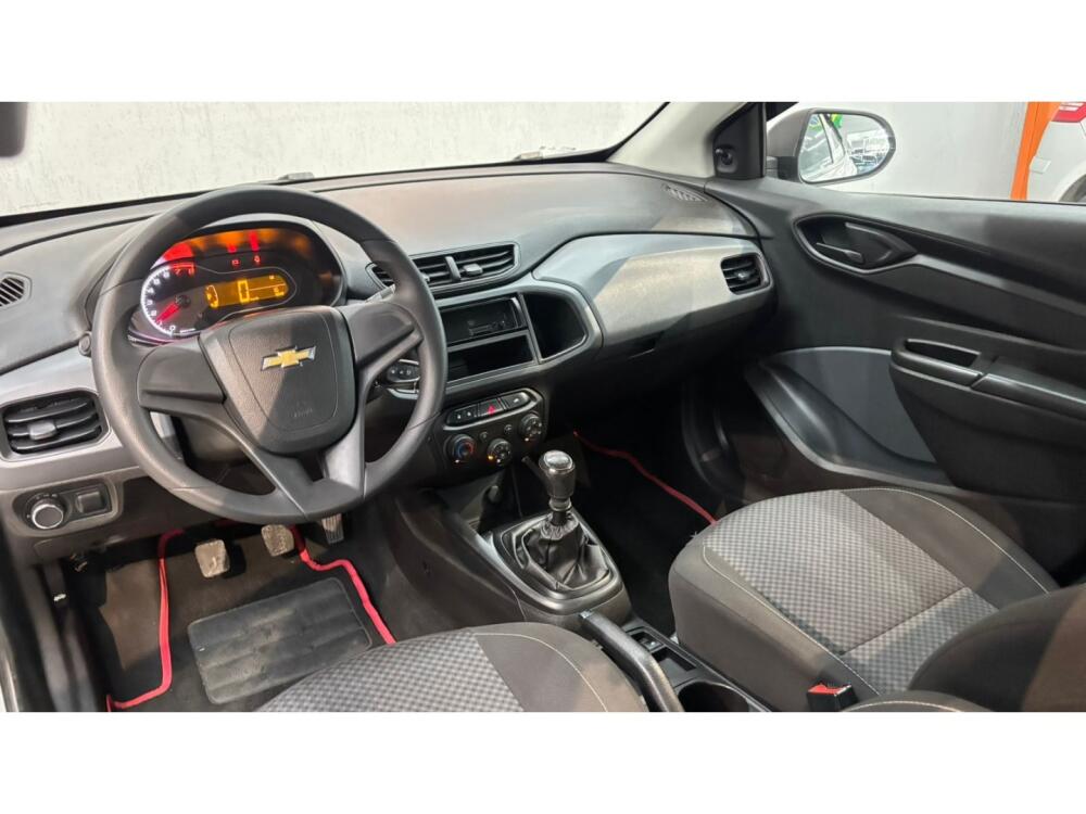 Chevrolet Onix Hatch