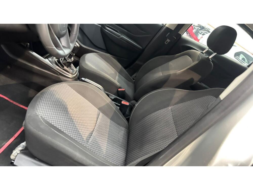 Chevrolet Onix Hatch
