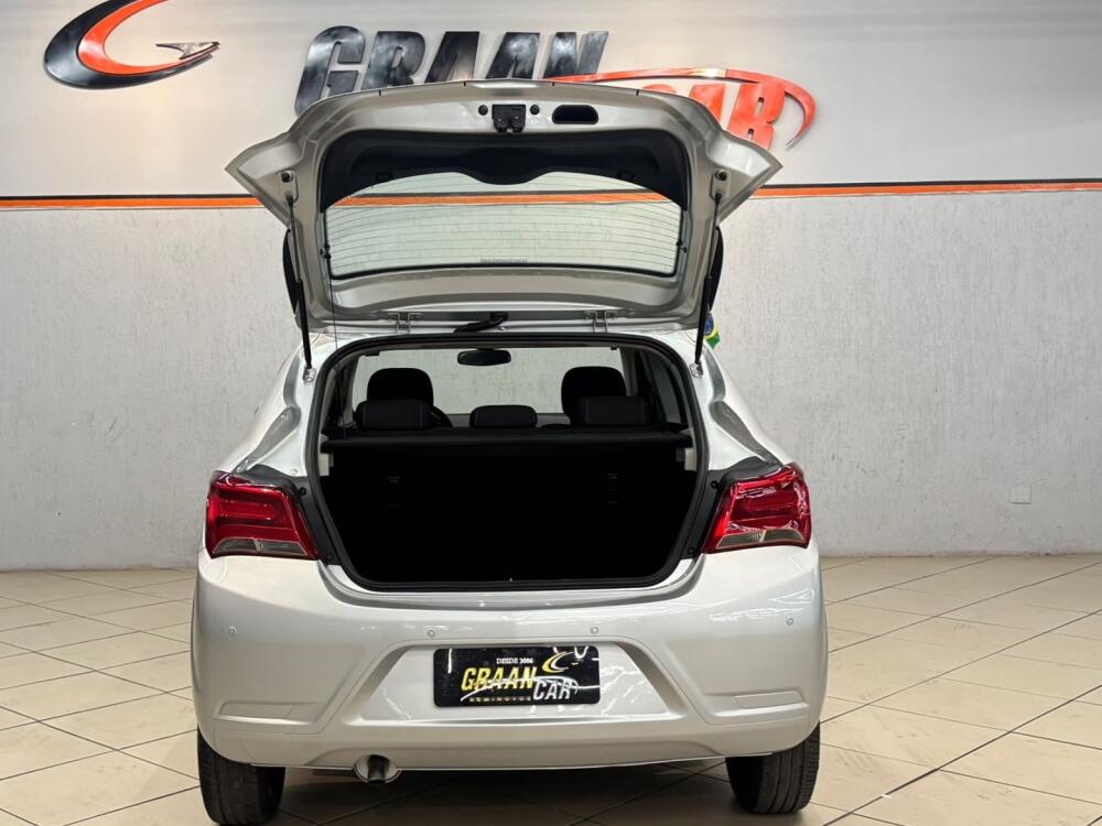 Chevrolet Onix Hatch