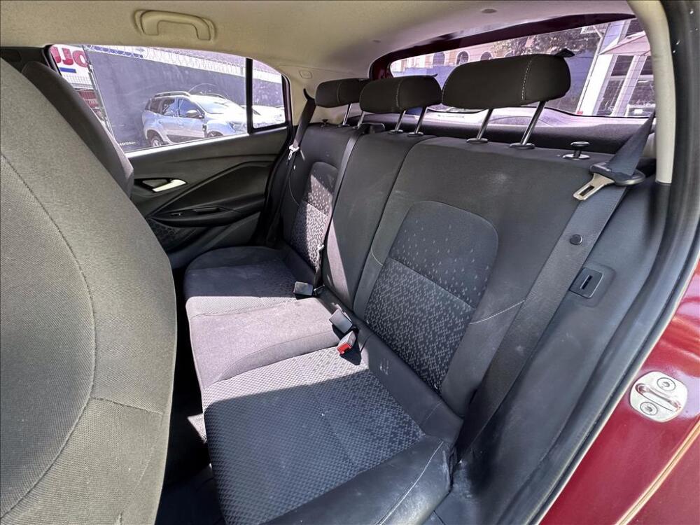 Chevrolet Onix Hatch