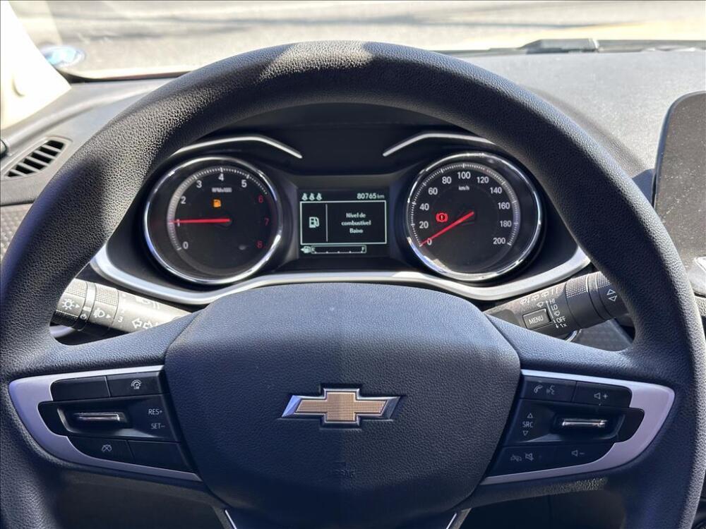 Chevrolet Onix Hatch