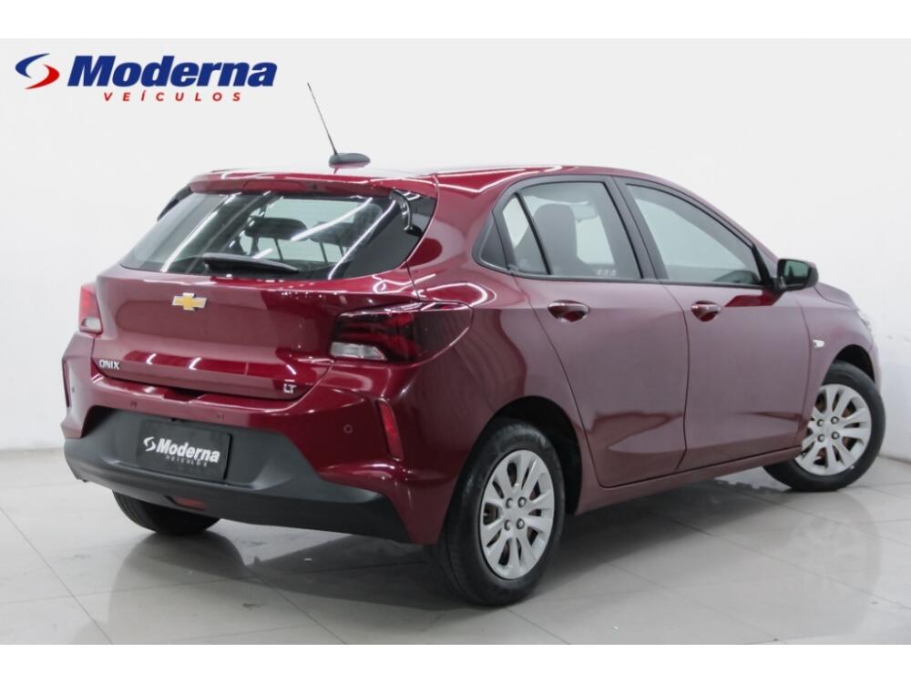 Chevrolet Onix Hatch
