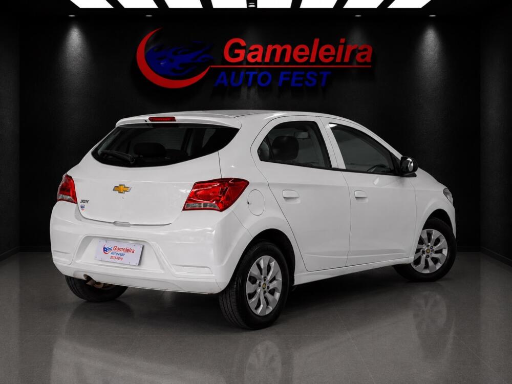 Chevrolet Onix Hatch
