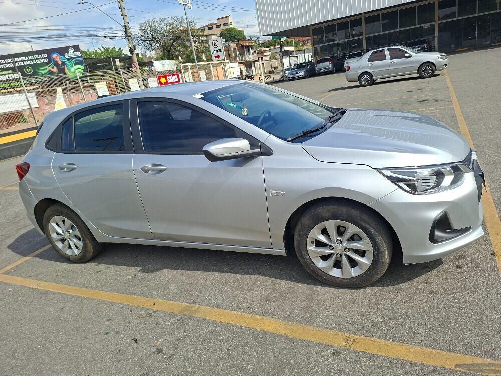 Chevrolet Onix Hatch