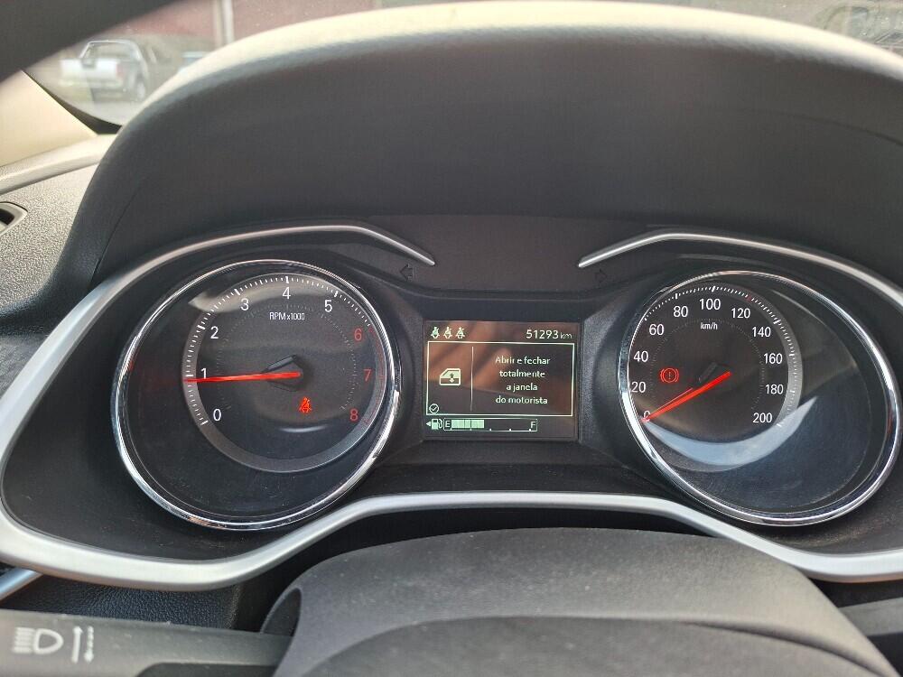 Chevrolet Onix Hatch