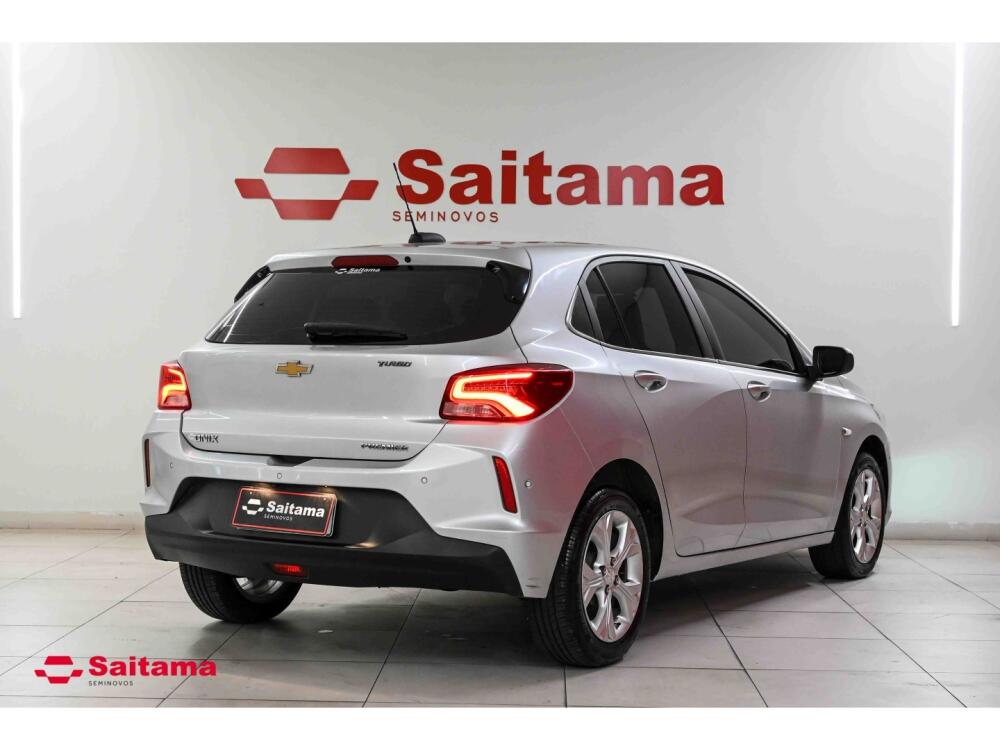 Chevrolet Onix Hatch