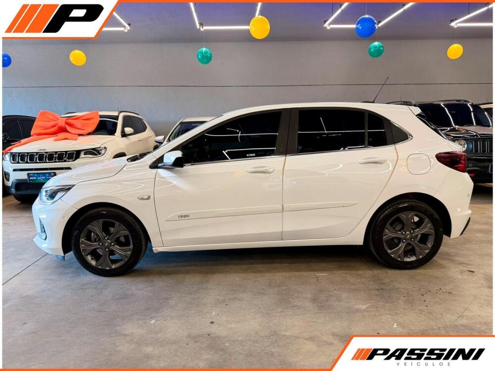 Chevrolet Onix Hatch