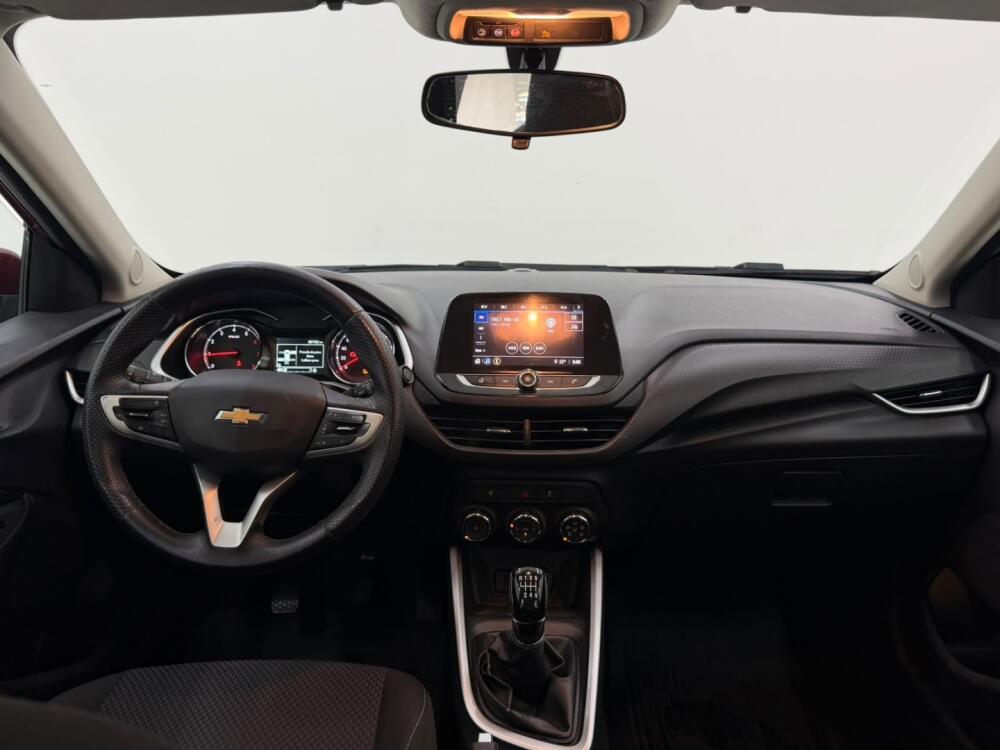 Chevrolet Onix Hatch