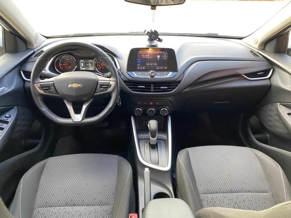 Chevrolet Onix Hatch