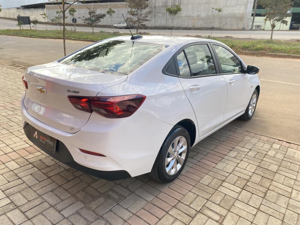 Chevrolet Onix Hatch