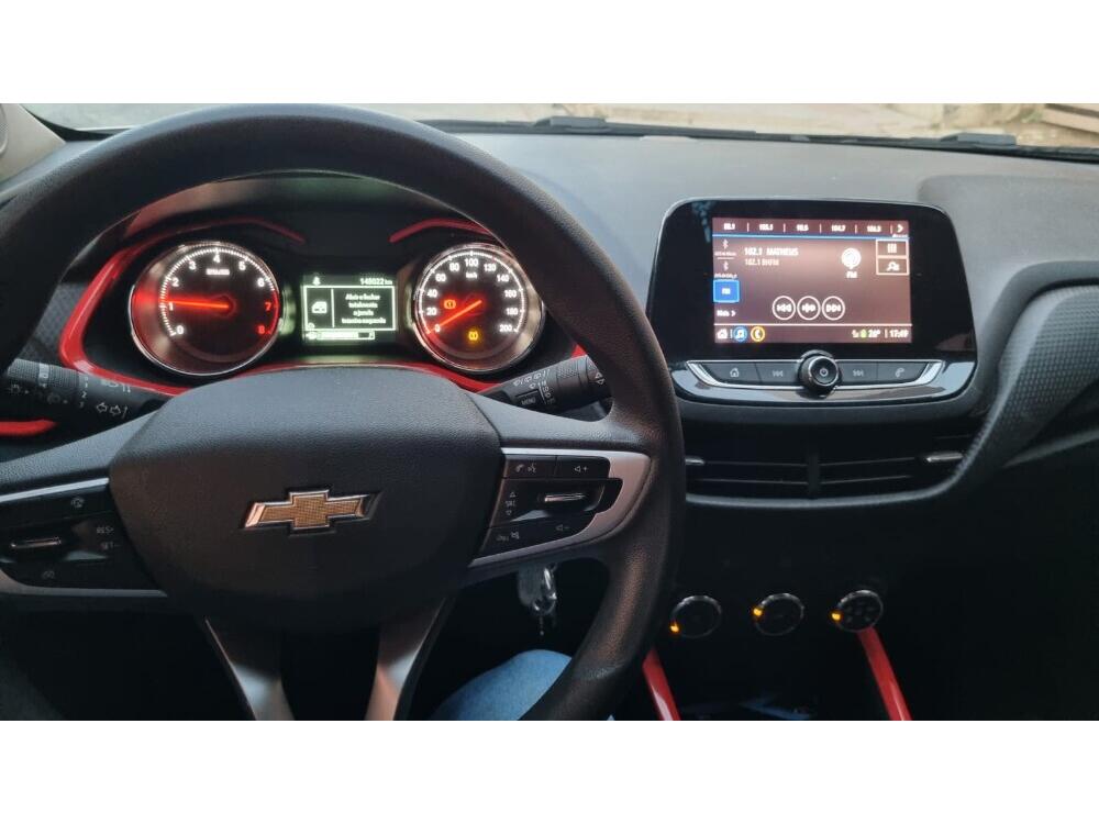 Chevrolet Onix Hatch