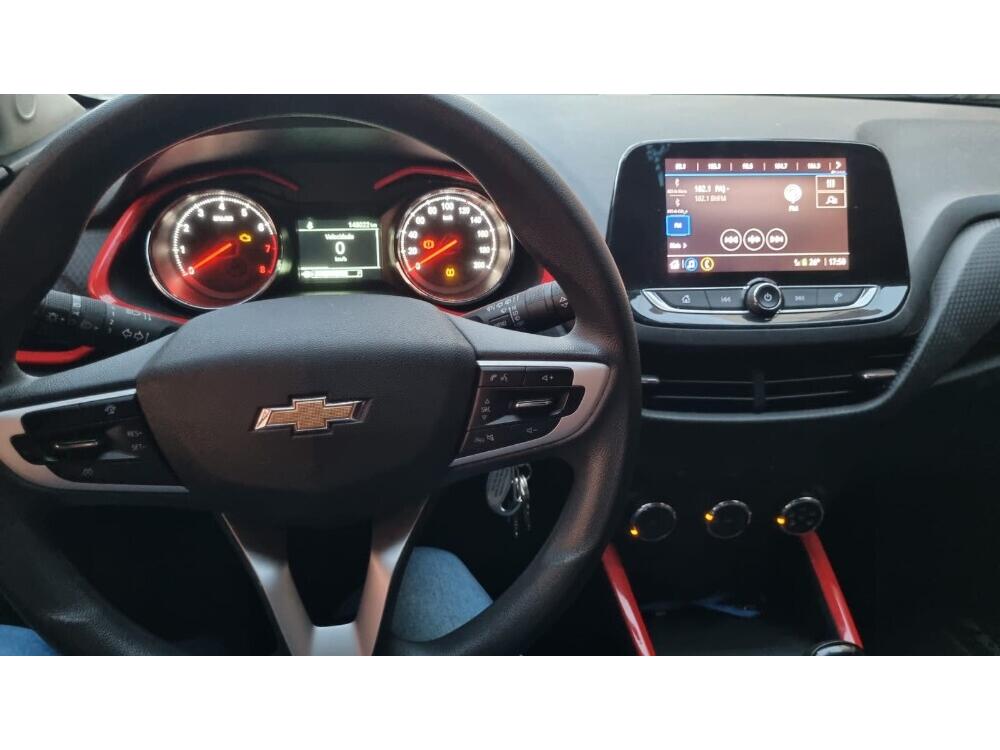 Chevrolet Onix Hatch