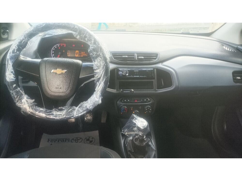 Chevrolet Onix Hatch