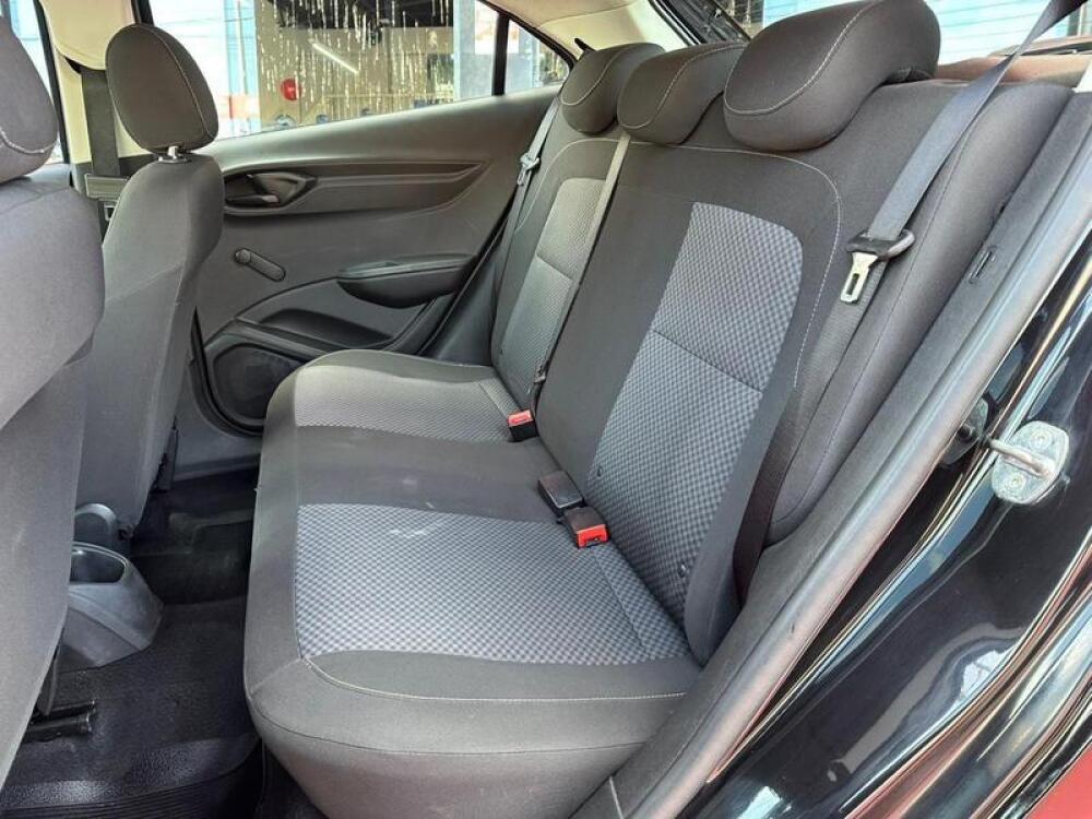 Chevrolet Onix Hatch