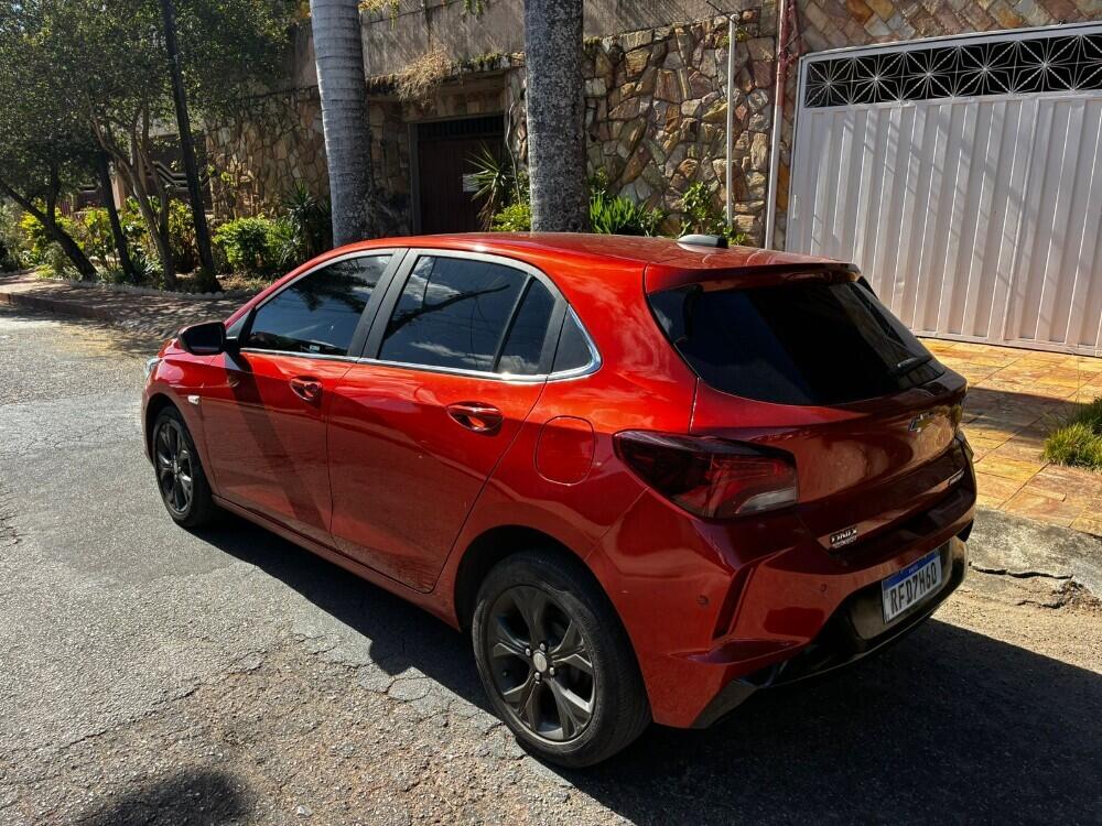 Chevrolet Onix Hatch