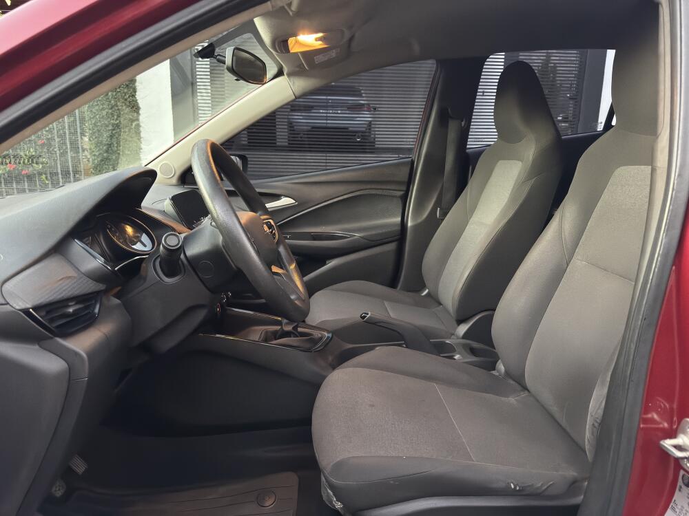 Chevrolet Onix Hatch