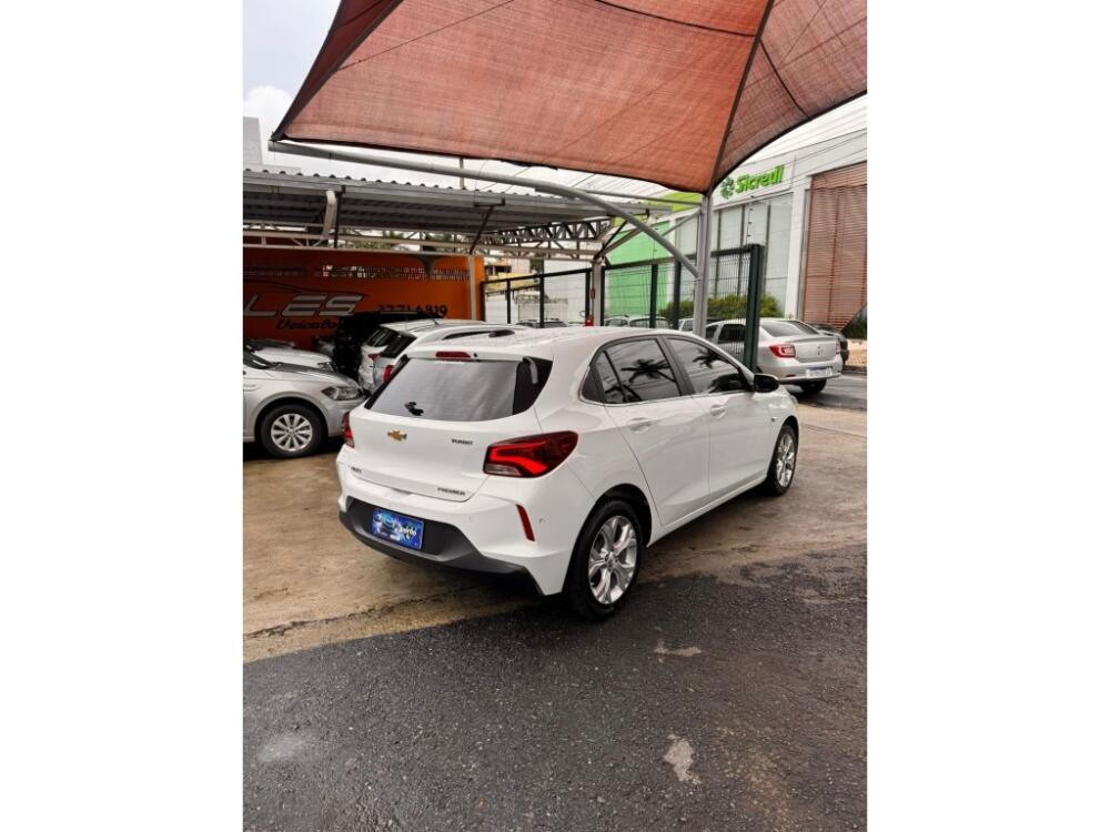 Chevrolet Onix Hatch