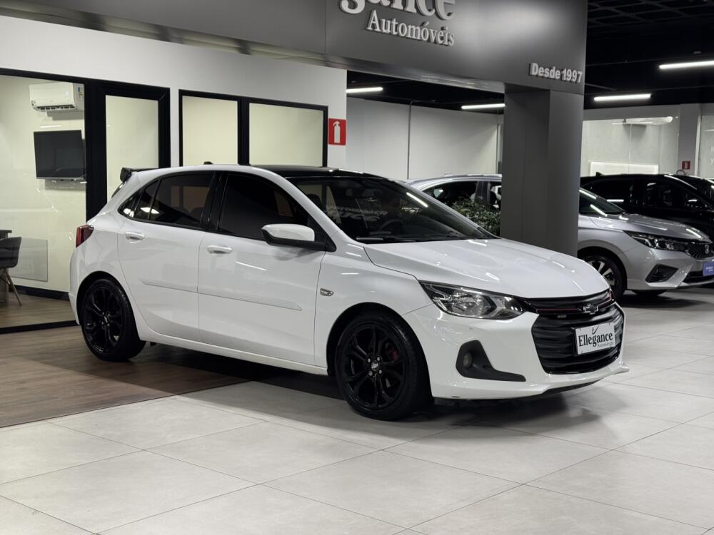 Chevrolet Onix Hatch