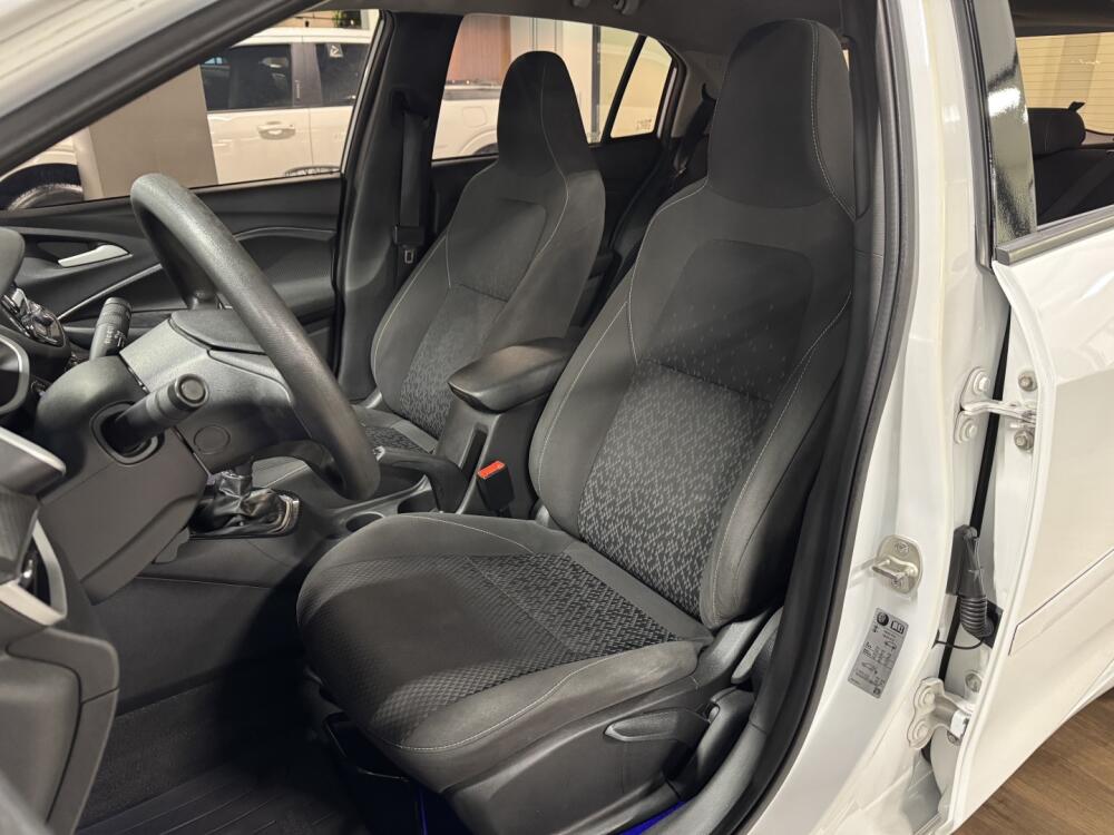 Chevrolet Onix Hatch