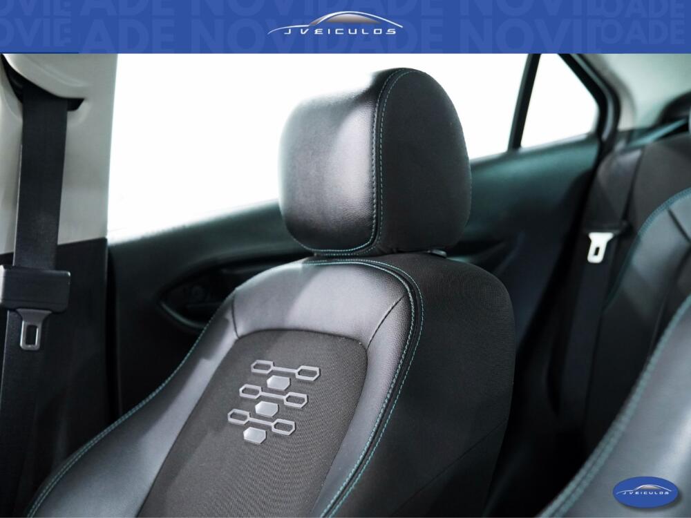 Chevrolet Onix Hatch