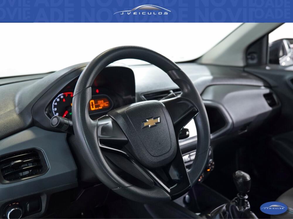 Chevrolet Onix Hatch