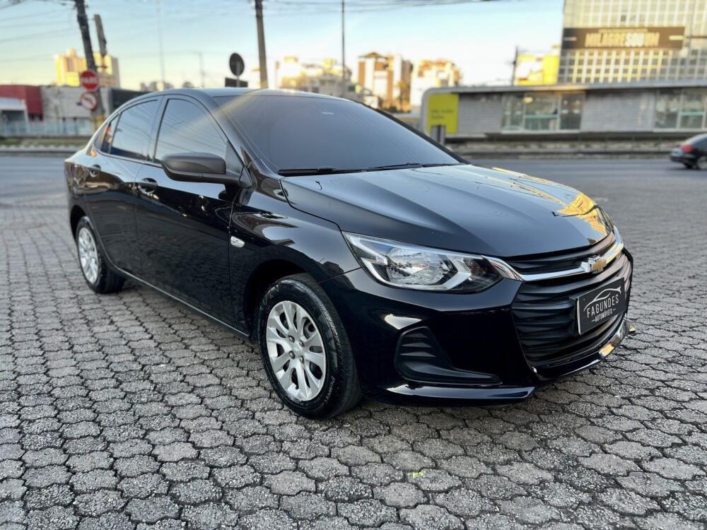 Chevrolet Onix Hatch