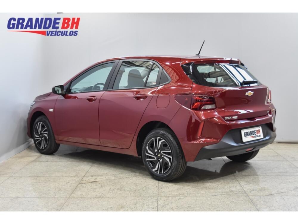 Chevrolet Onix Hatch