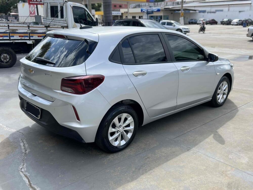 Chevrolet Onix Hatch