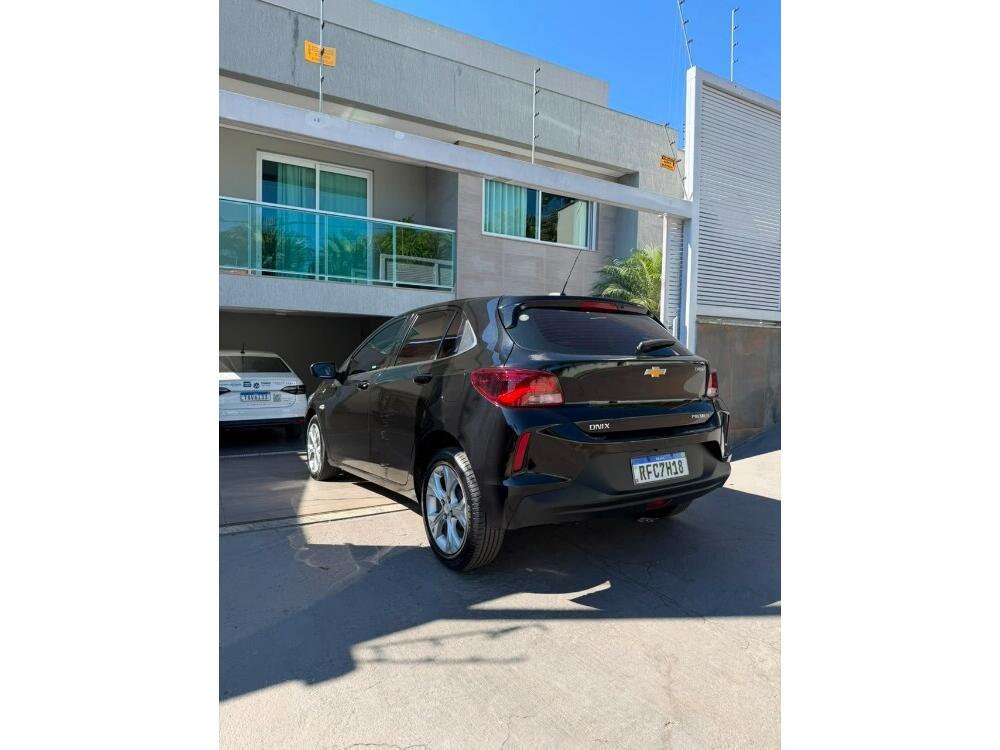Chevrolet Onix Hatch